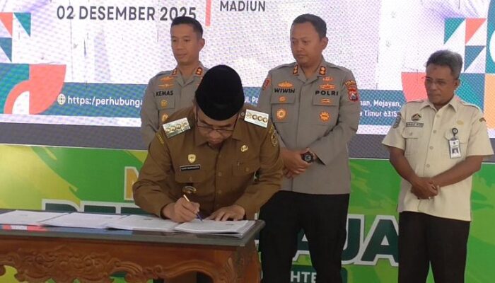 Pemkab Madiun Resmi Tandatangani Parkir Berlangganan 2026