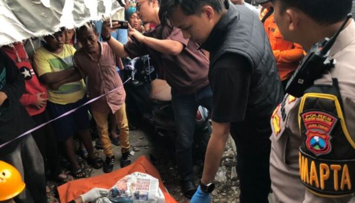 Seorang Pria di Surabaya Ditemukan Tewas Bersimbah Darah