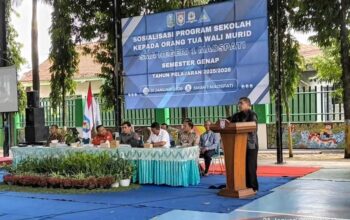 Jadi Narasumber Sosialisasi Program Sekolah, Kombes Pol. Dr. Kurnia Wijaya, Sampaikan Program IKA SMANTI