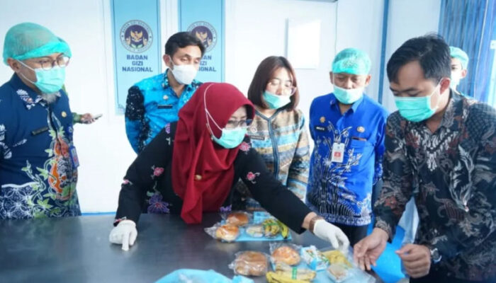 Pastikan MBG Aman Dikonsumsi, Bupati Magetan Sidak Dapur SPPG