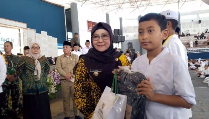 Santuni 1000 Anak Yatim, Pemkab Magetan Tegaskan  Zakat Menguatkan Bangsa
