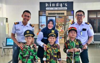 KAI Daop 7 Ajak Siswa Naik Kereta Bareng