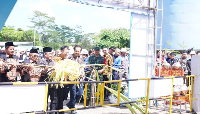 Dandim Blitar dan Bupati Rijanto Buka Secara Simbolis Musim Giling Tebu 2026