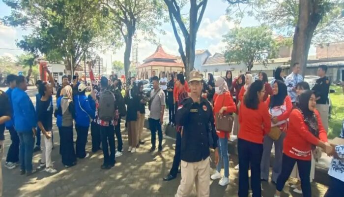 Hasil Hearing Bernuansa ‘Politik’, SDN Tegalrejo Blitar Tetap Lawan KDMP