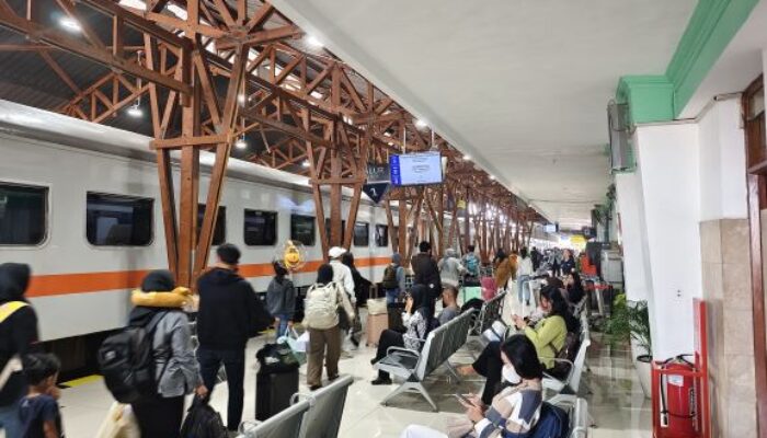Gangguan Operasional di Stasiun Pasarsenen,  KAI Daop 7 Madiun Sampaikan Permohonan Maaf,