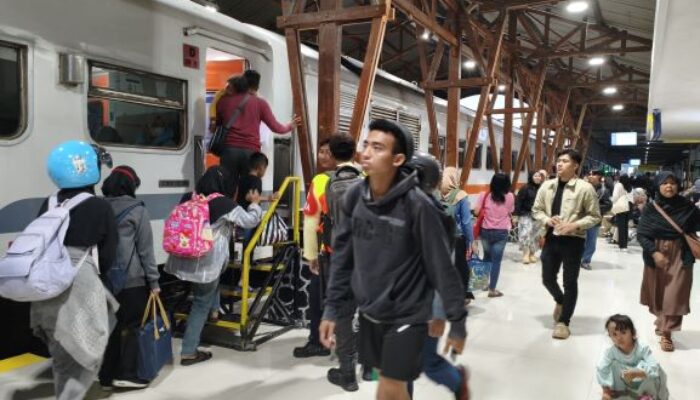 Transportasi Hemat dan Nyaman,  KA Ekonomi PSO KAI Daop 7 Madiun Jadi Pilihan Utama