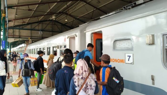 Idul Adha 1447 H, Volume Penumpang di PT KAI Daop 7 Madiun Mulai Meningkat