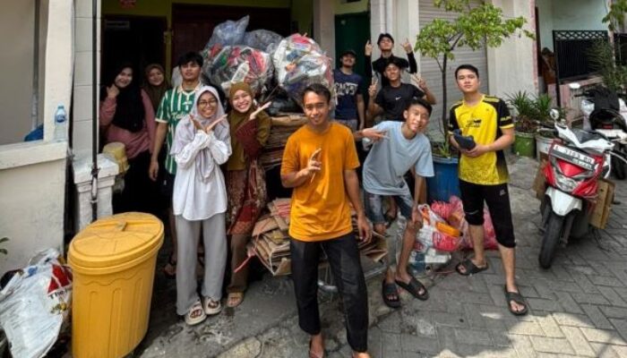 Generasi Muda LDII Rungkut Kidul Edukasi Peduli Lingkungan Lewat Bank Sampah