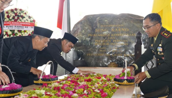 Khidmat Peringati Haul Ke-56 Soekarno, Forkopimda Blitar Tanamkan Nilai Patriotisme Lewat Ziarah Nasional
