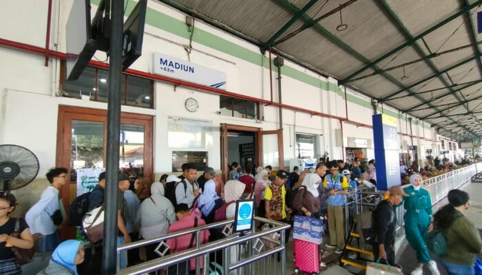 Stasiun Madiun Mencatat Sebanyak 140.200 Pelanggan Selama Liburan Sekolah