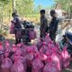 Dari Proyek ke Kandang, Satgas TMMD Kodim 0802/Ponorogo Hadir Bantu Panen Ternak Warga