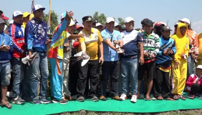 Bupati Buka Lomba Merpati “Madiun Bangkit Cup”, Targetkan Jadi Event Nasional