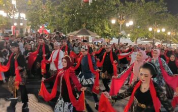 Ribuan Penari  Turut Ambil Bagian Dalam Madiun Menari 2026