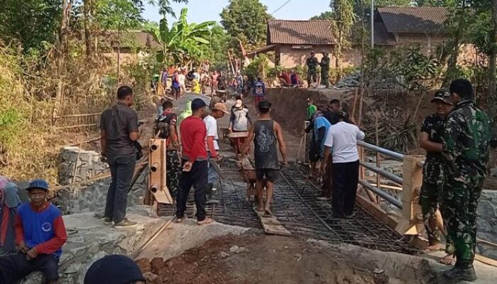 Jembatan Impian Warga Bulu Lor Akhirnya Dibangun Lewat TMMD Ke-129