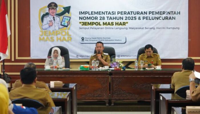 Percepat Pelayanan Perizinan Usaha, Pemkab Madiun Luncurkan Jempol Mas Har