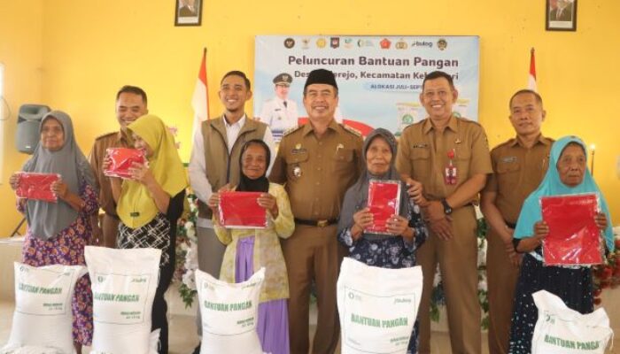 Pemkab Madiun Salurkan Perdana Bantuan Pangan se-Jawa Timur