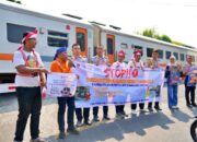 Gandeng Railfans dan PPI, KAI Daop 7 Madiun Kampanyekan Keselamatan di Perlintasan Sebidang