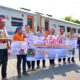 Gandeng Railfans dan PPI, KAI Daop 7 Madiun Kampanyekan Keselamatan di Perlintasan Sebidang