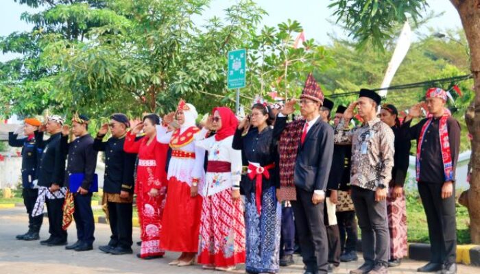 Gelar Upacara HUT ke-81 Kemerdekaan RI, KAI Daop 7 Madiun Teguhkan Semangat Melayani dan Berkontribusi bagi Bangsa