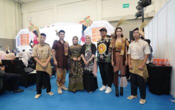 Wastra Madiun Tampil Elegan di APKASI Otonomi Expo 2026