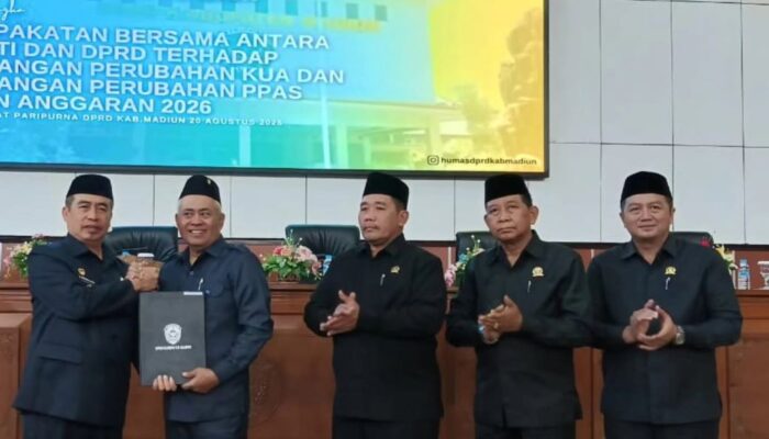 Paripurna, Pemkab dan DPRD Kabupaten Madiun Sepakati  KUA-PPAS 2026